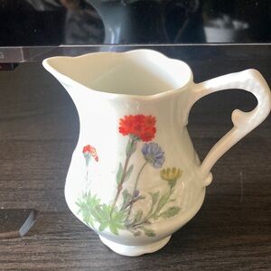 Coffee creamer Berrey white porcelain